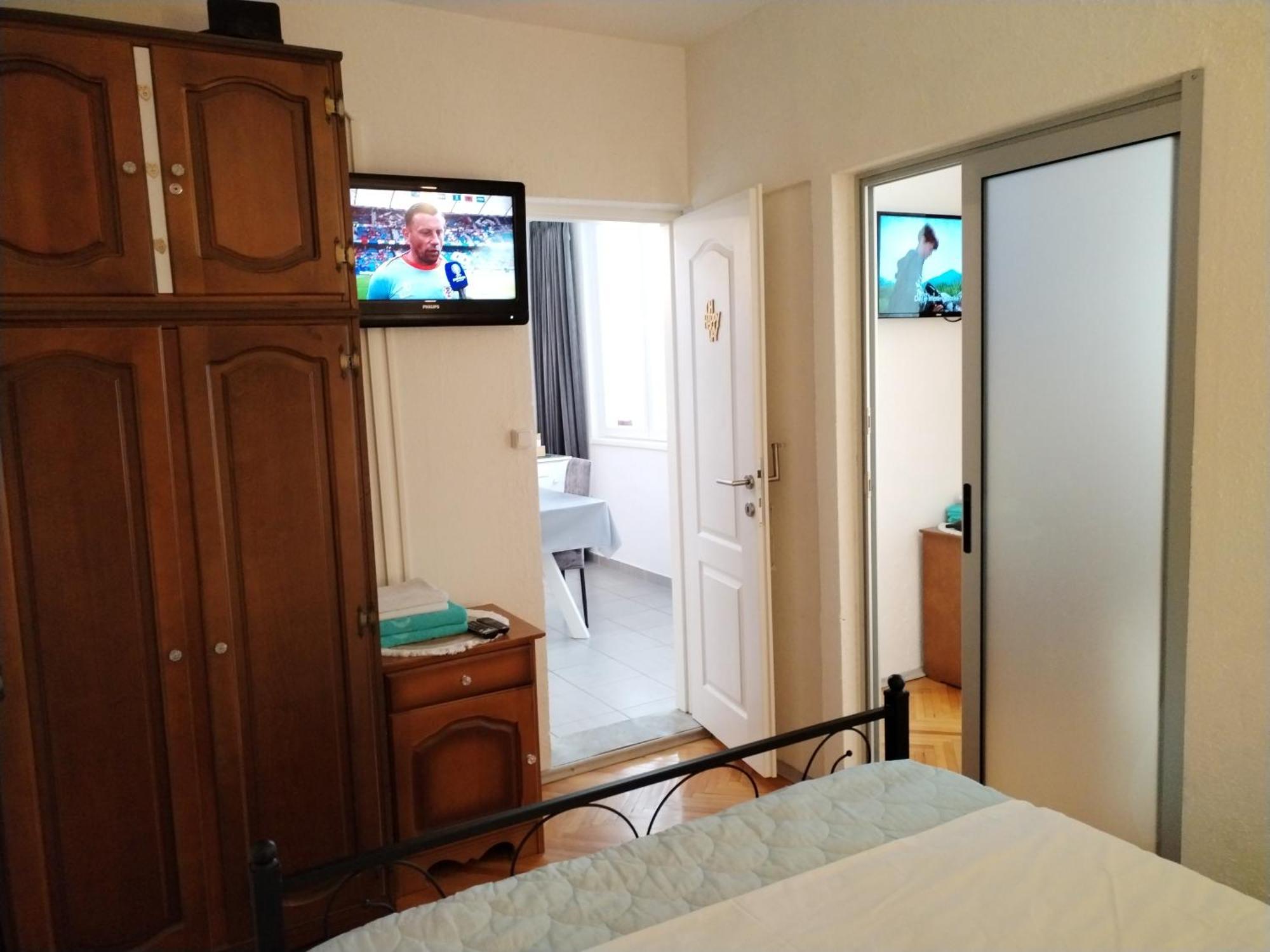 Apartment Suzana 2Br Split With Balcony Exterior foto